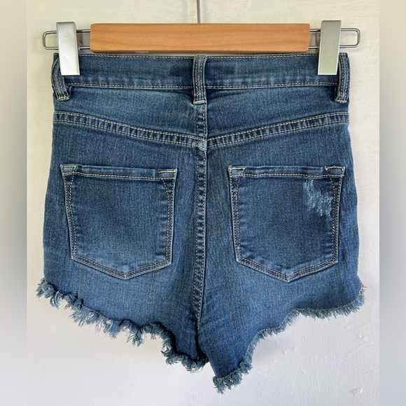 Project Eighteen Distressed High Waisted Denim Jeans Shorts - Picture 2 of 3